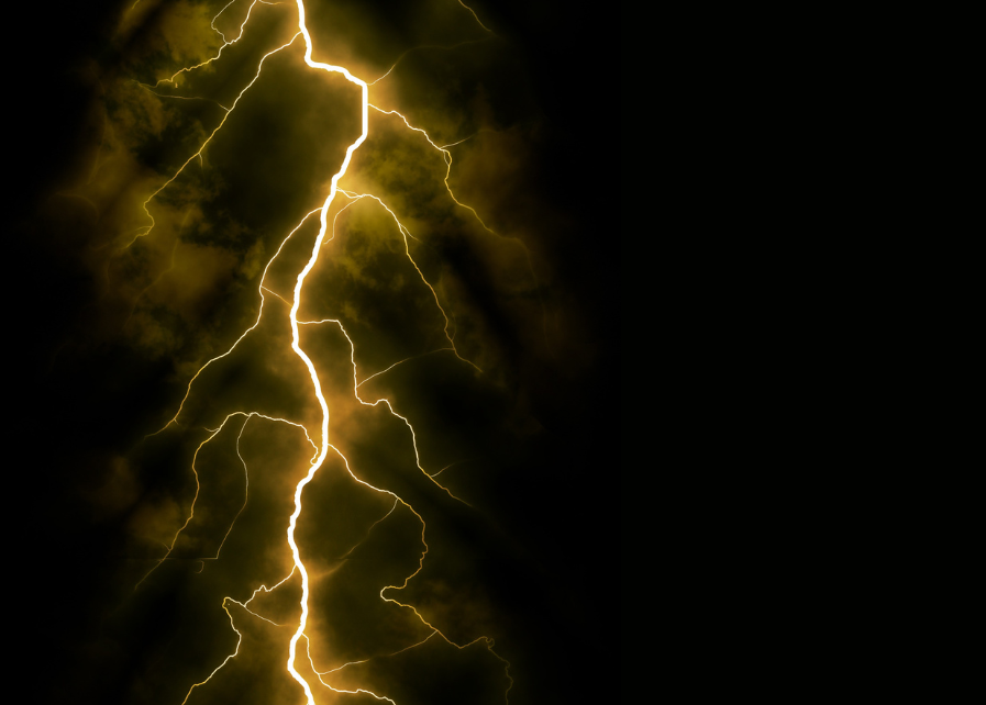 Nuovo “Flash by CEI”: l’applicazione per la valutazione del rischio legato alle scariche atmosferiche